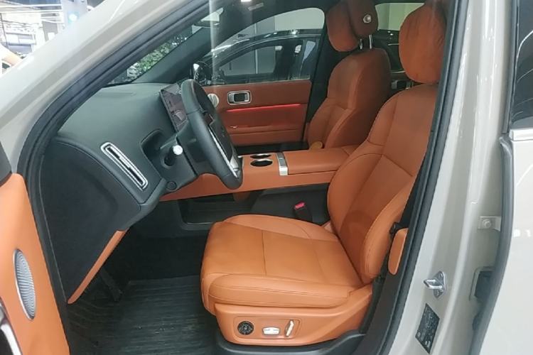 Used Li Auto L6 2025 Pro Smart Refresh Edition
