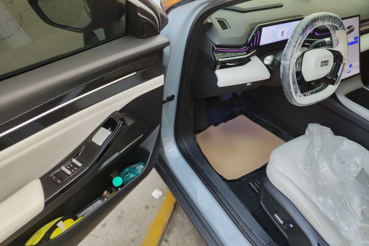 Used Geely Galaxy L6 2023 125km Starship