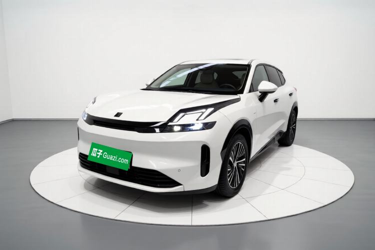 Used Lynk & Co 08 EM-P 2023 120km Long-Range Pro