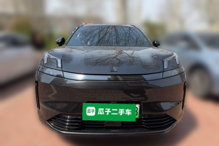 Used Lynk & Co 08 EM-P 2025 120km Long-Range Pro Front