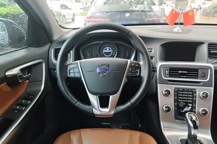 Used Volvo S60 2017 S60L T3 Smart Upgrade Edition Steering Wheel