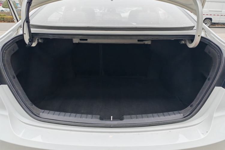 Used Hyundai Elantra (6th Generation / Lingdong) 2019 1.4T Dual-Clutch Xuan Dong · Dynamic Model
