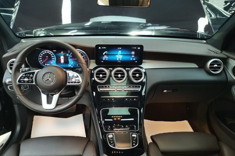 Used Mercedes-Benz GLC 2022 Second Facelift GLC 260 L 4MATIC Dynamic Edition
