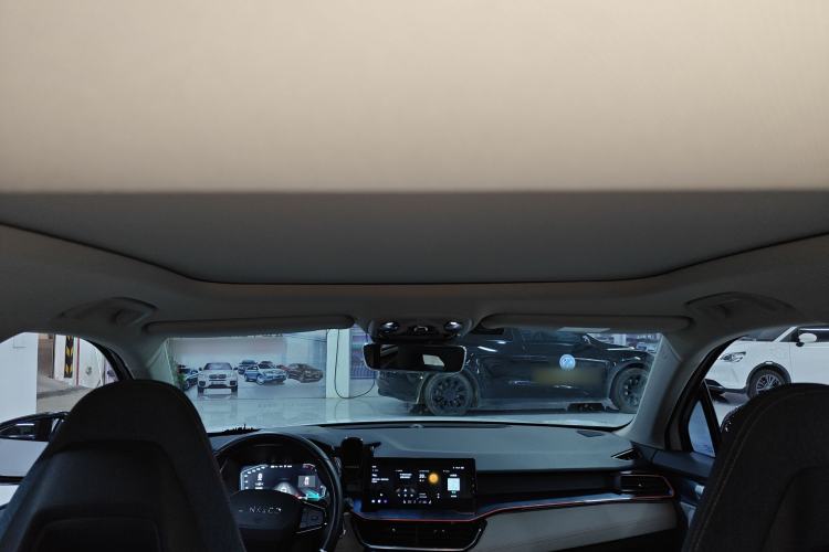 Used Lynk & Co 06 2021 1.5T Shero Pink Special Edition
