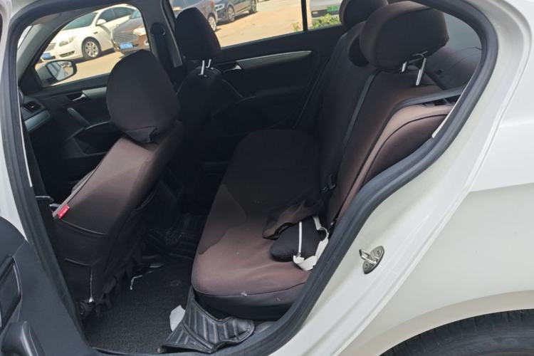 Used Volkswagen Lavida 2013 Revised Classic 1.6L Manual Fashion Edition Left Rear Seat