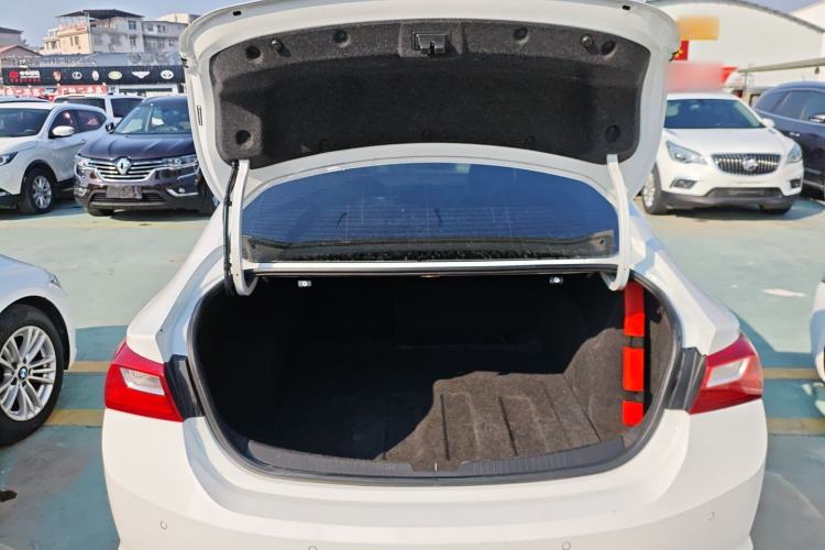 Used Chevrolet Malibu XL 2021 535T Automatic Sharp Edition