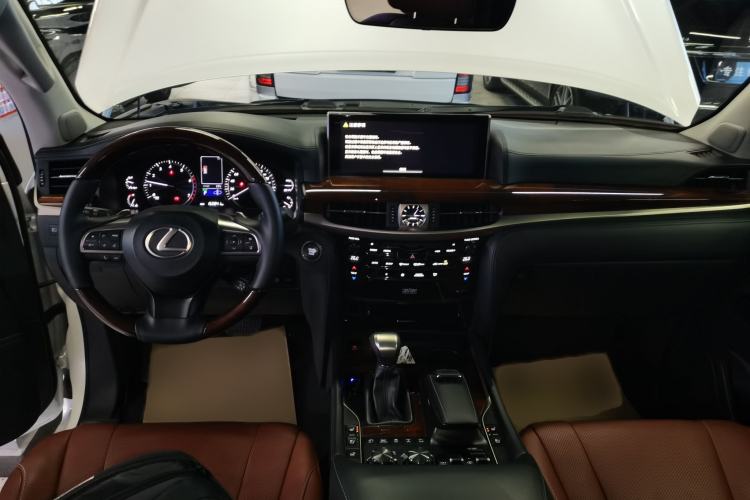 Used Lexus LX 2019 570 Dynamic Luxury Edition
