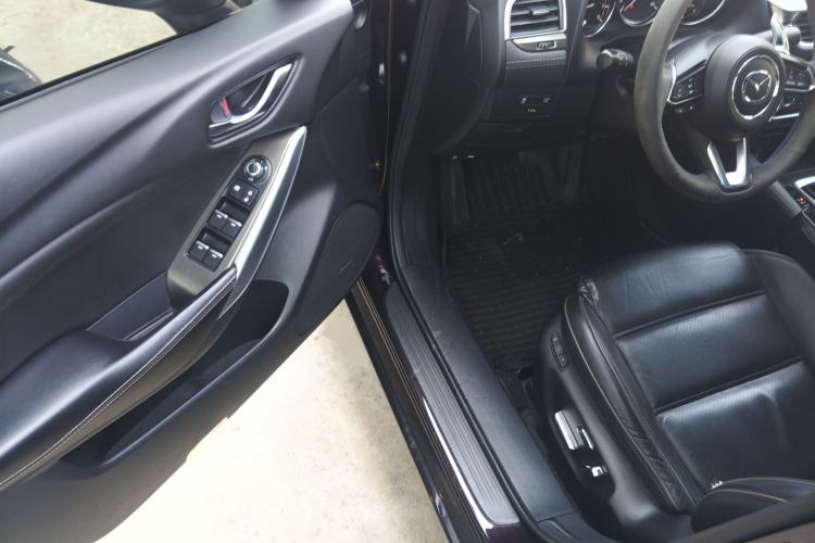 Used Mazda Atenza 2018 2.5L Blue Sky Prestige Edition China VI compliant Driver Seat