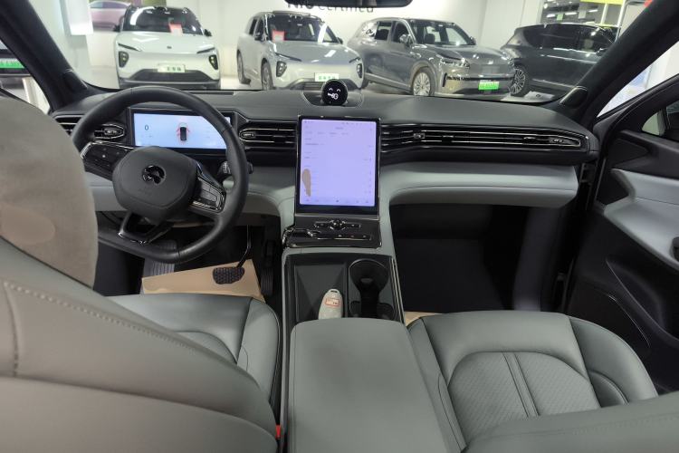 Used Nio ES6 2020 420 km Sport Edition Center Console