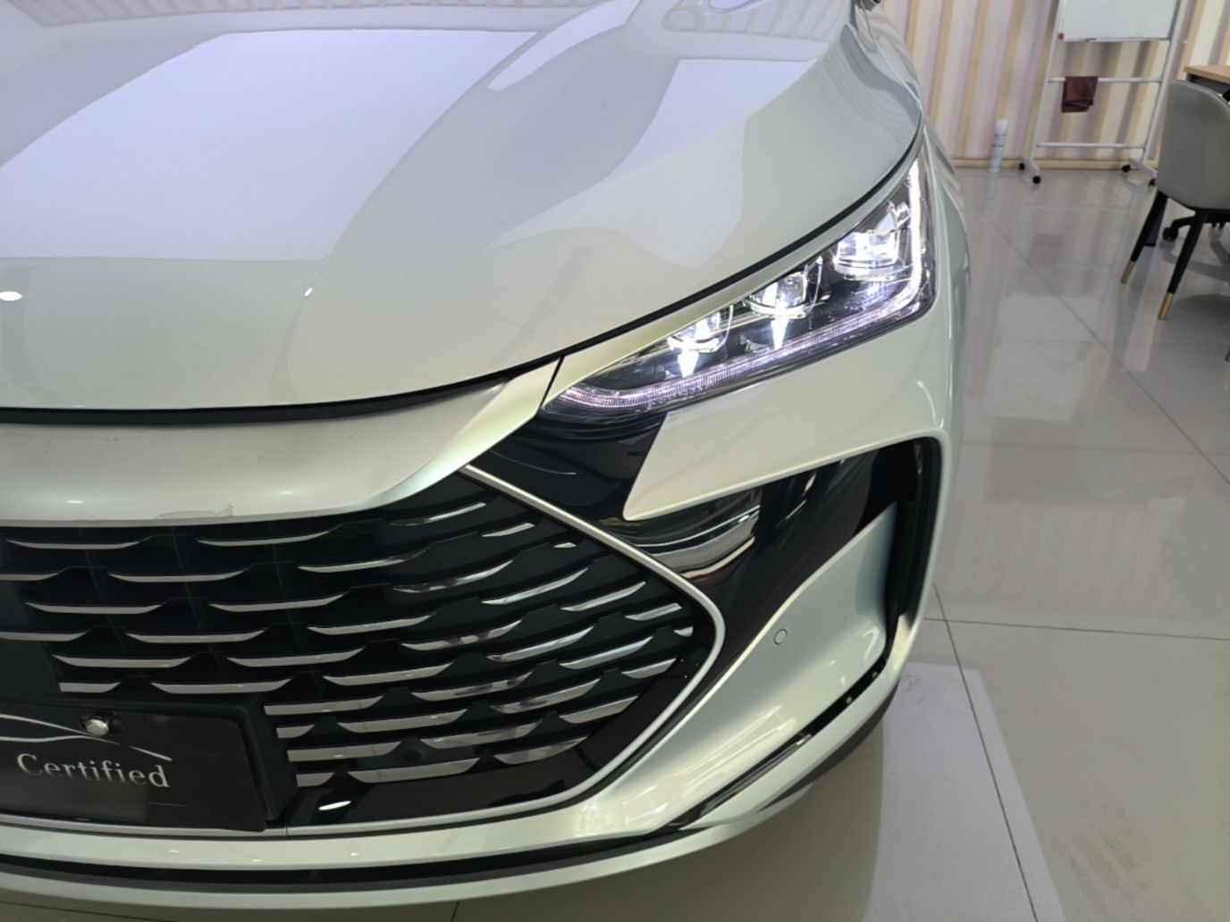 BYD Tang New Energy 2025 Model Smart Drive Version DM-i 175KM Prestige Version — снимка 8