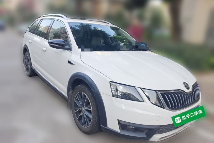 Used Skoda Octavia 2018 Station Wagon TSI230 DSG Luxury Edition

