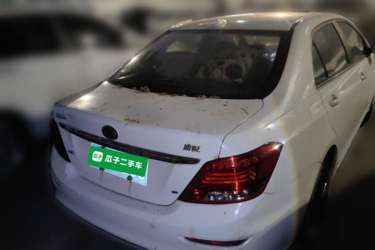 Used BYD Surui 2015 Revised Version 1.5L Manual Luxury Edition
