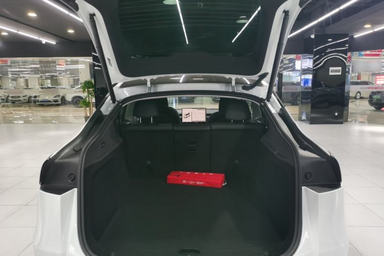 Used Tesla Model Y 2025 Rear-Wheel Drive First Edition