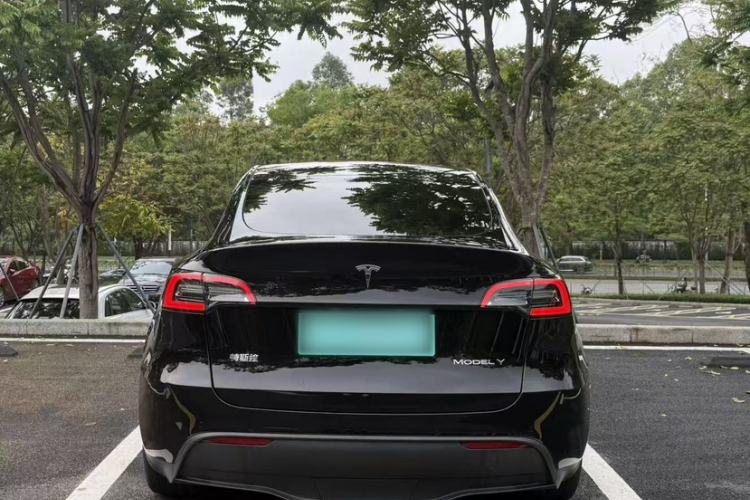 Used Tesla Model Y 2022 Rear-Wheel-Drive Version