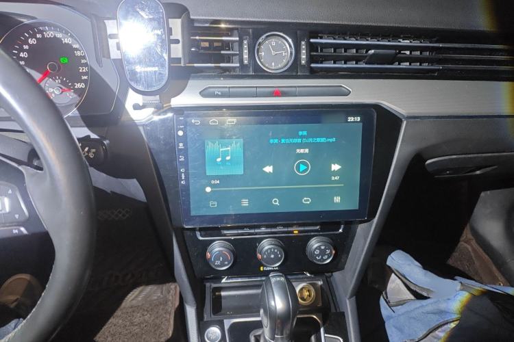 Used Volkswagen Magotan 2018 330TSI DSG Advanced Model
