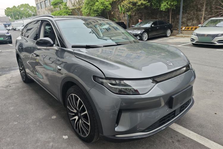 Used Leapmotor C11 2021 Revised Version Luxury Edition Front Right 45 Deg