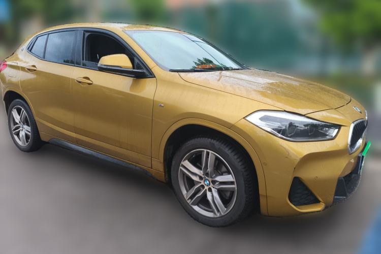 Used BMW X2 2020 sDrive25i Leading Model M Sport Package Front Right 45 Deg