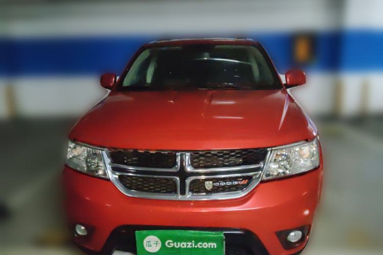 Used Dodge Journey 2013 2.4L Two-Wheel Drive Luxury Version
