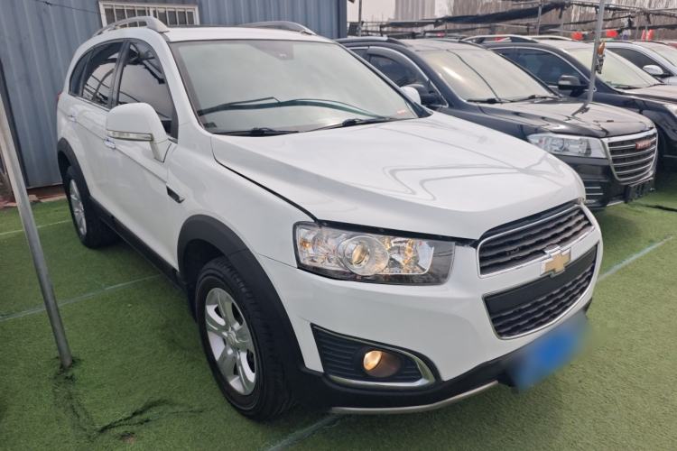 Used Chevrolet Captiva 2015 2.4L Two-Wheel Drive Urban Version 7 Seats