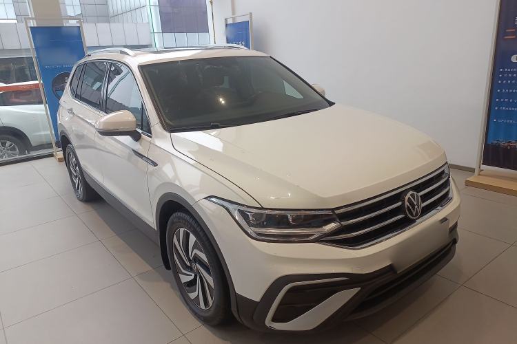 Used Volkswagen Tiguan L 2022 330TSI Automatic Two-Wheel Drive Smart Edition