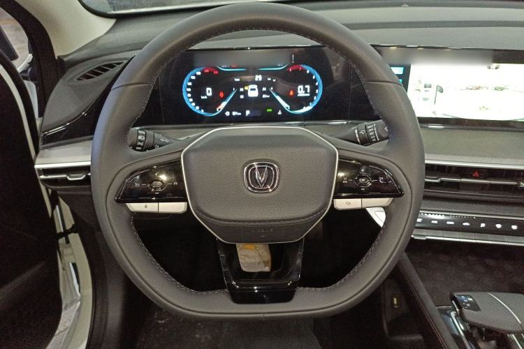 Used Changan Eado 2025 PLUS 1.4T Dual-Clutch High-Energy Version