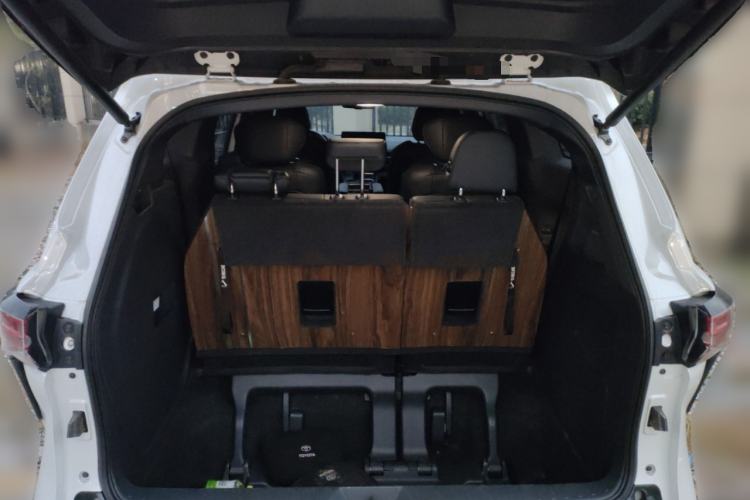 Used Toyota SIENNA 2021 2.5L Hybrid Ultimate Edition