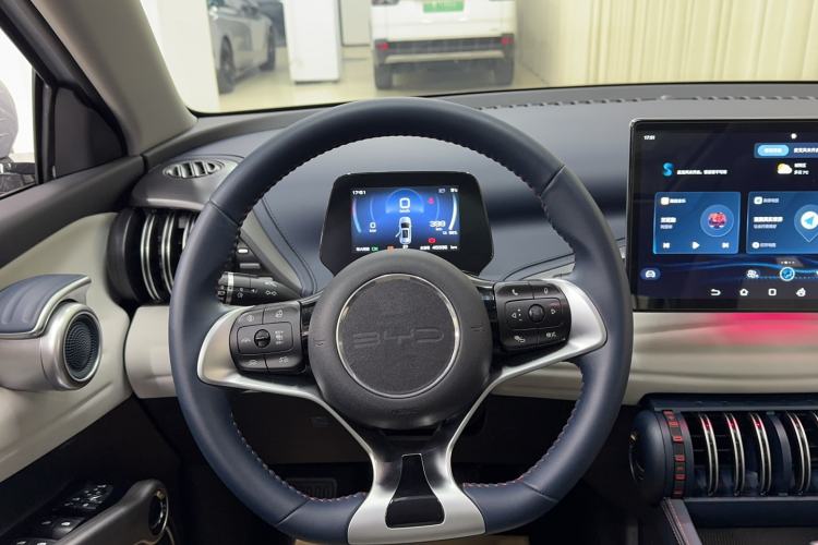 Used BYD Yuan PLUS 2022 430 km Luxury Version
