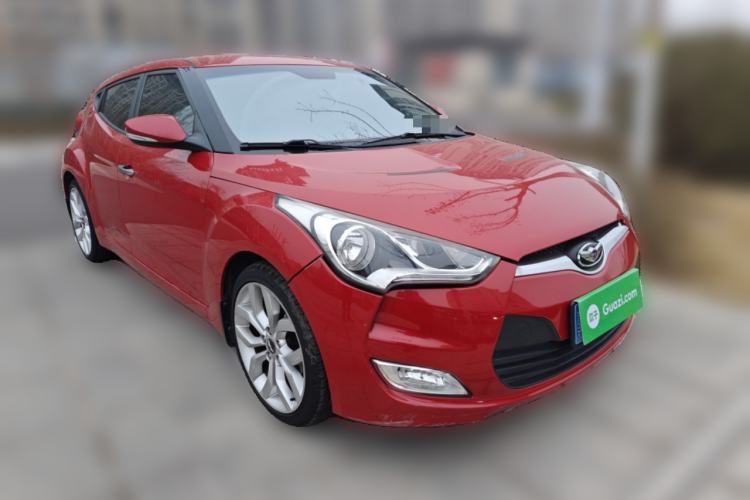Used Hyundai Veloster 2011 1.6L Automatic Luxury Edition Front Right 45 Deg