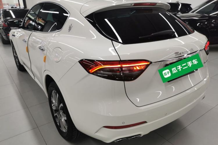 Used Maserati Levante 2022 2.0T GT Sharp Edition Rear Left 45 Deg