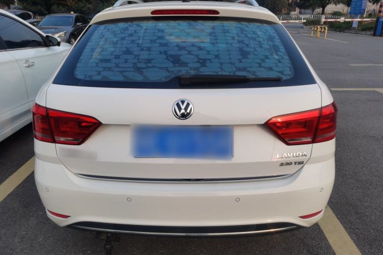 Used Volkswagen Gran Lavida 2015 230TSI DSG Comfort Edition