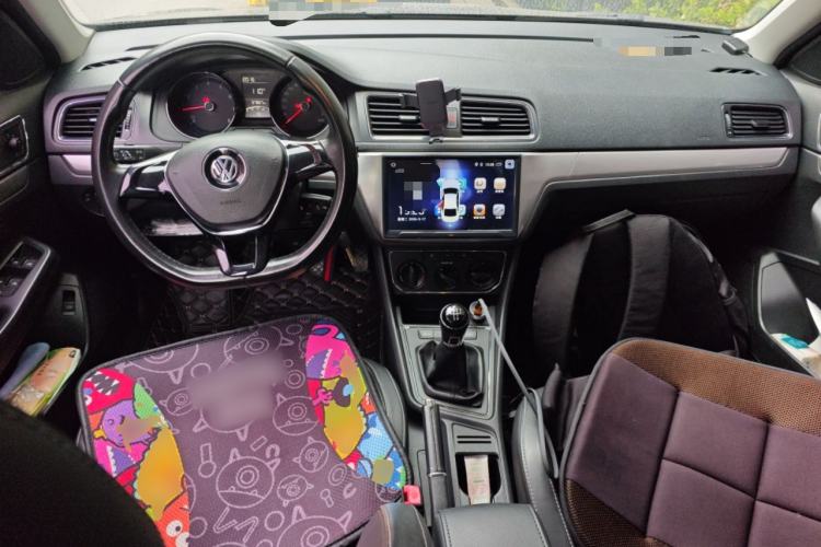 Used Volkswagen Lavida 2015 1.6L Manual Comfort Edition