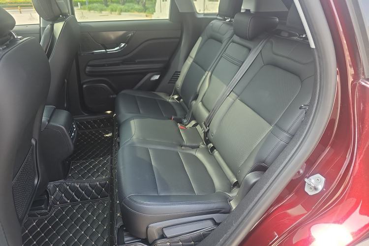 Used Lincoln Corsair 2020 2.0T Two-Wheel Drive Luxury Edition Left Rear Seat