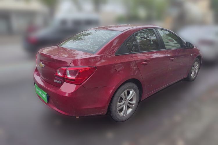 Used Chevrolet Cruze 2015 1.5L Classic SE MT Rear Right 45 Deg