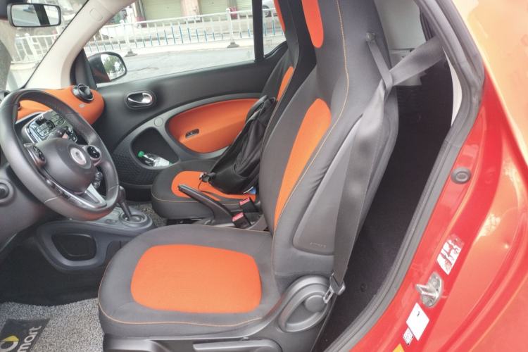 Used smart fortwo 2015 1.0L 52 kW Hardtop Passion Edition
