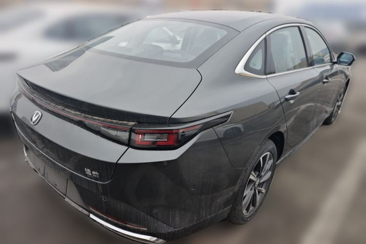 Used CHANGAN Eado 2025 Blue Whale 1.5T 500Bar Prestige Model Rear Right 45 Deg