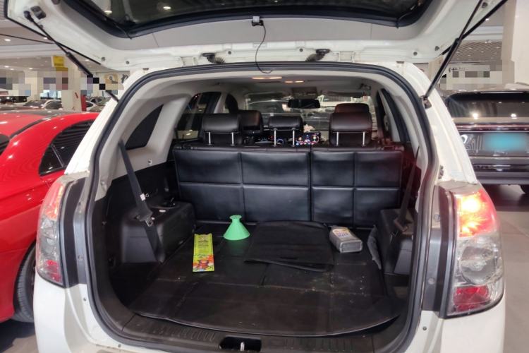 Used Chevrolet Captiva 2014 2.4L Two-Wheel Drive Urban Version 7 Seats