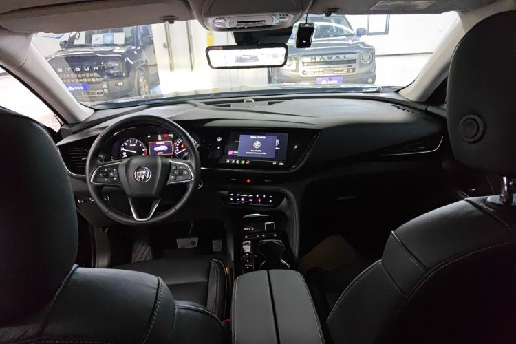 Used Buick Envision 2023 Encore Plus 652T Five-Seat Luxury Model
