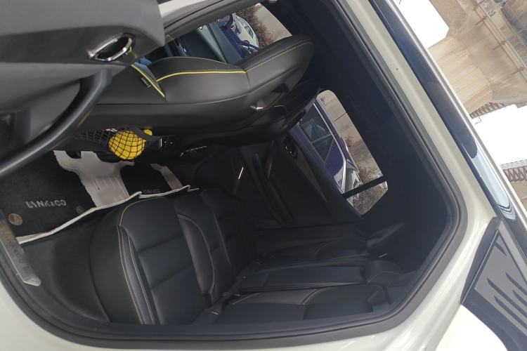 Used Lynk & Co 06 2023 Remix 1.5T Dynamic Halo
