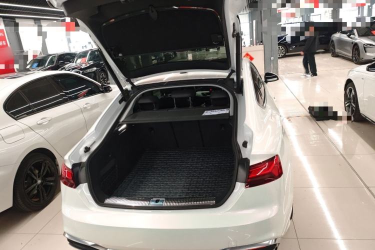 Used Audi A5 2022 Sportback 40 TFSI quattro Luxury Dynamic Model
