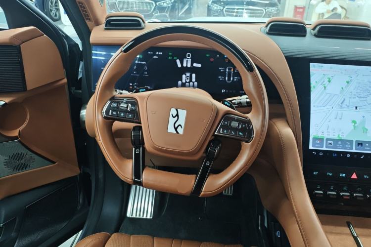 Used Yangwang U8 2023 Luxury Edition
