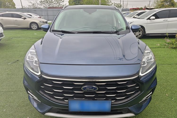 Used Ford Escape 2020 EcoBoost 245 Two-Wheel-Drive Titanium Edition
