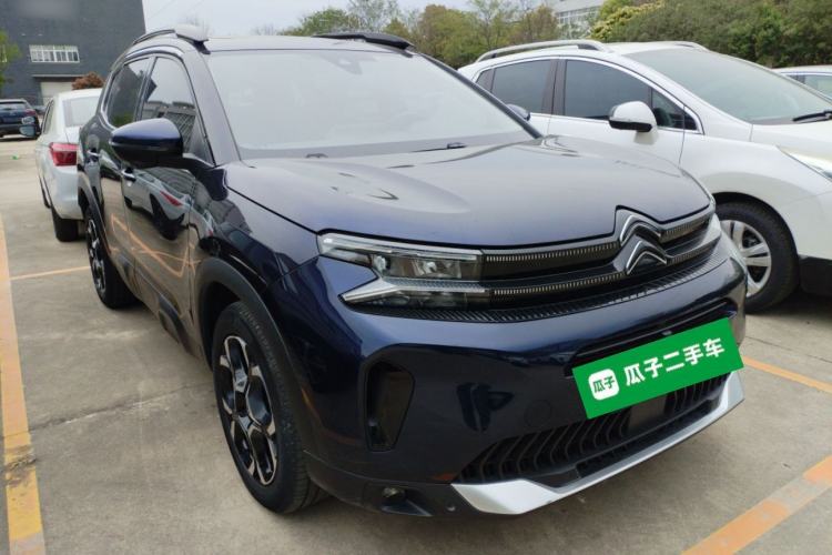 Used Citroen C5 AIRCROSS 2023 400THP Longitudinal Engine Version Front Right 45 Deg