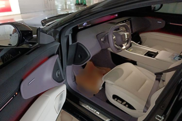 Used Avatr 12 2025 Ultra Extended-Range Edition Driver Seat