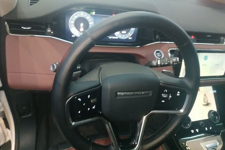 Used Land Rover Range Evoque 2023 Aurora L 249 PS Luxury Edition
