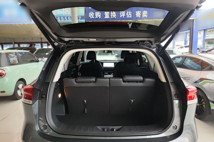 Used Changan X7 PLUS 2024 1.5T Automatic Luxury 7-Seater
