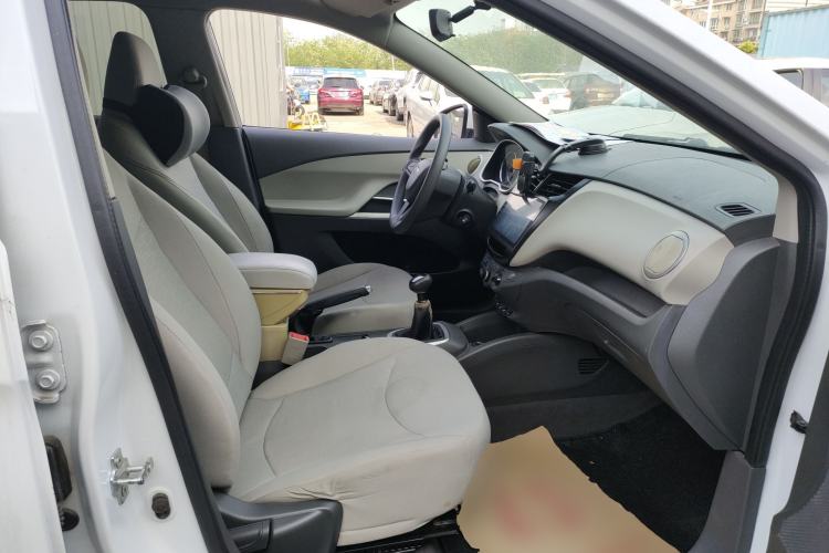 Used Chevrolet Sail 2015 Sail 3 1.5L Manual with Ideal Sunroof Edition Right Front Seat