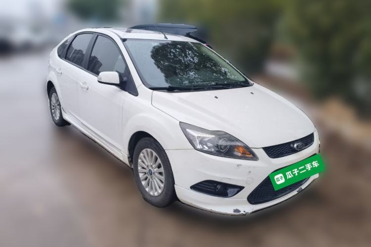 Used Ford Focus 2013 Hatchback Classic 1.8L Automatic Fashion Edition
