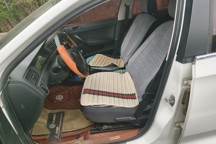 Used Volkswagen Santana 2016 1.6L Manual Fashion Edition Left Front Seat