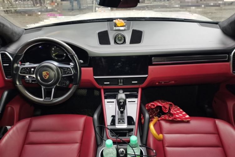 Used Porsche Cayenne E-Hybrid 2021 Cayenne E-Hybrid 2.0T Center Console