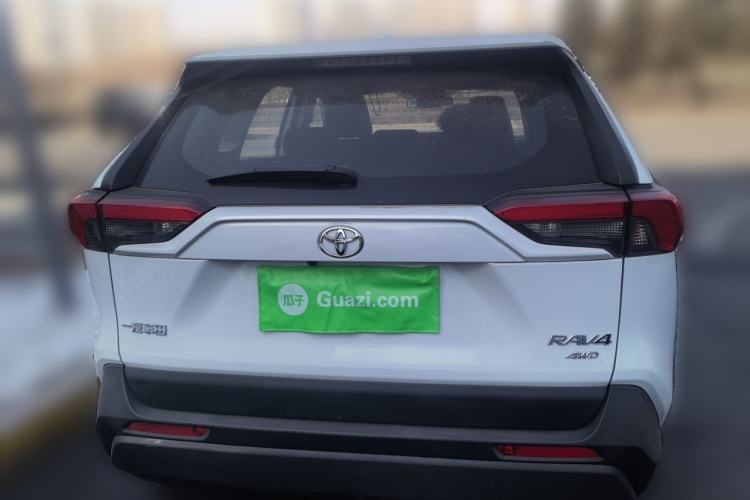 Used Toyota RAV4 2021 2.0L CVT 4x4 Style PLUS Edition
